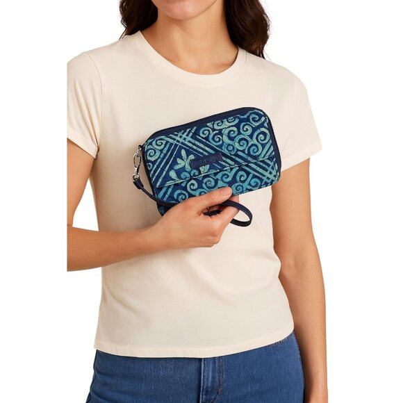 Vera Bradley Wallet Clutch Wristlet Zip Around Blue Cuban Tiles Women's Woman's - Picture 1 of 16